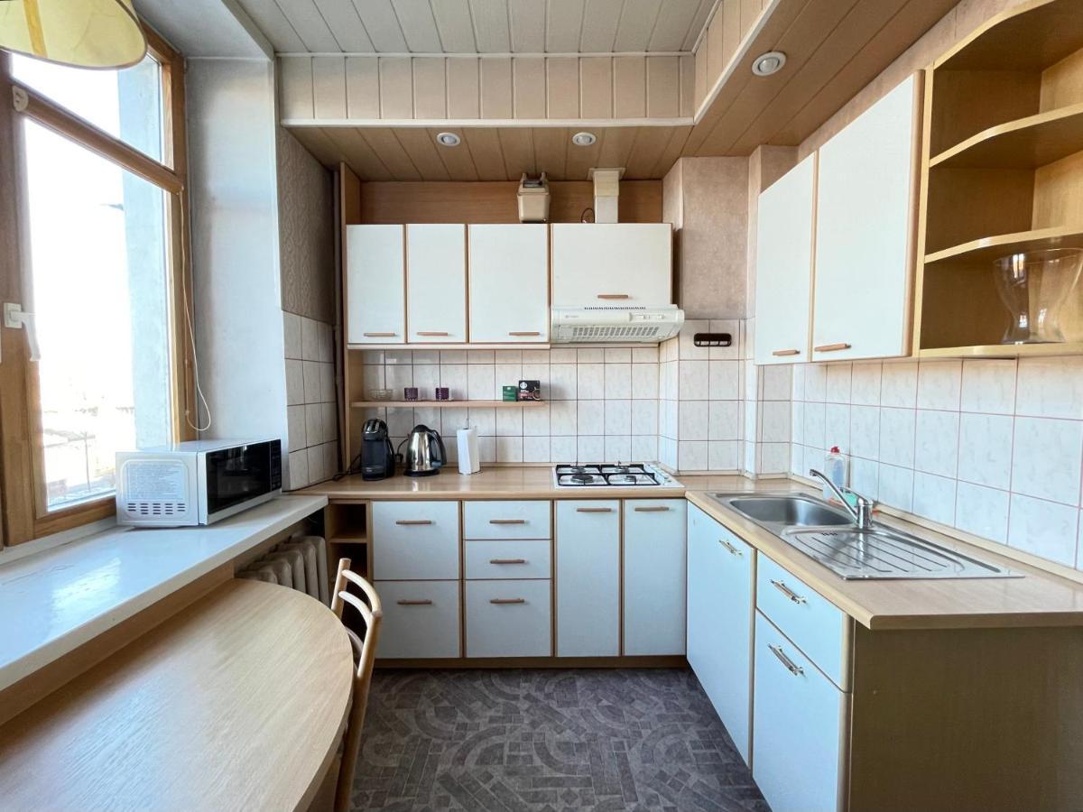 A Cozy Apartment With A Wonderful View Of The River In The Old Town Of VNO Exterior photo